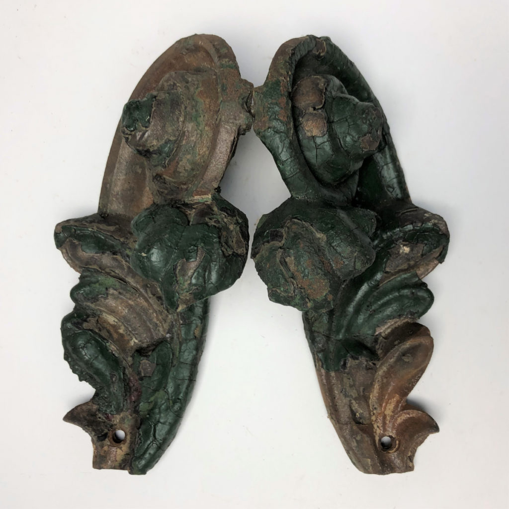 Two-sided floral patterned cast-iron architectural element, n.d.