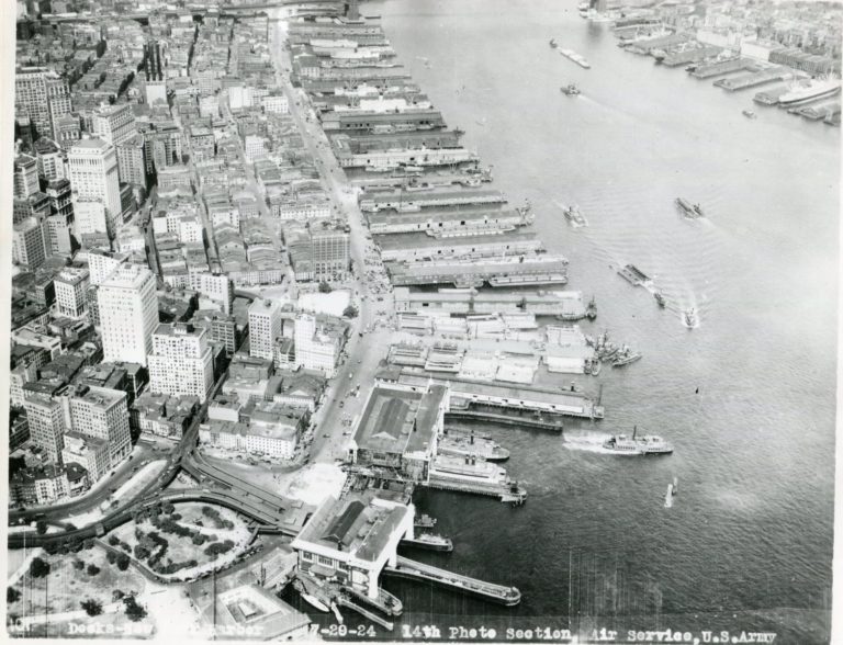 Aerial view of East River docks in Lower Manhattan, July 29, 1924