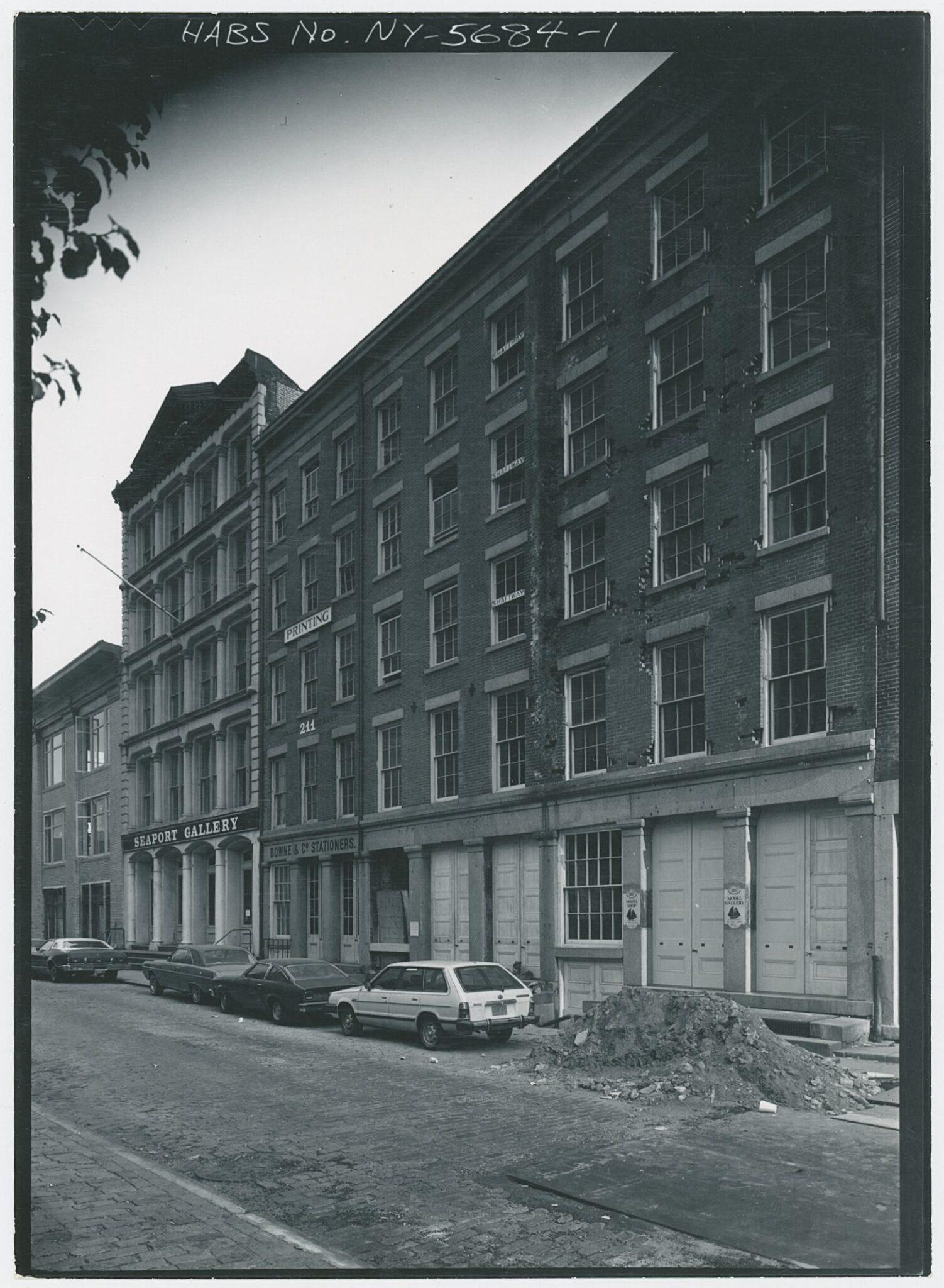 About the 1835–1836 Hart-Havens-Lauderback Buildings
